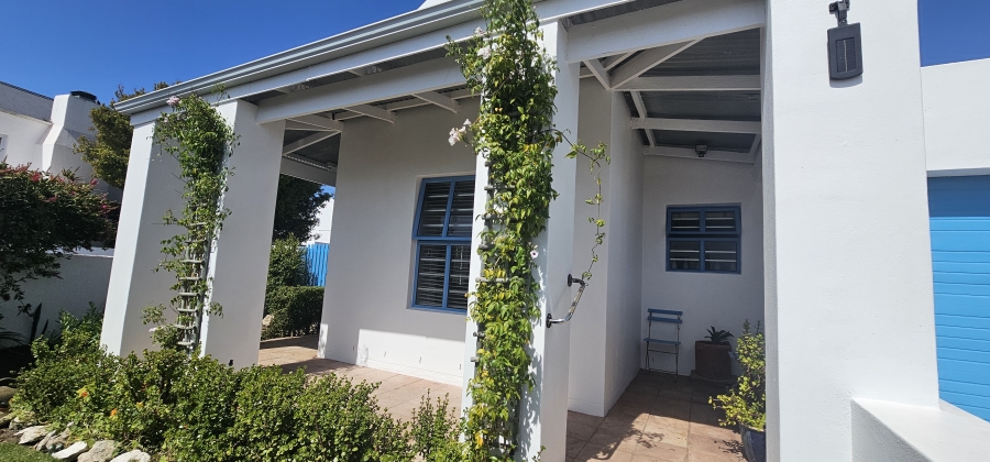 3 Bedroom Property for Sale in Blue Lagoon Western Cape